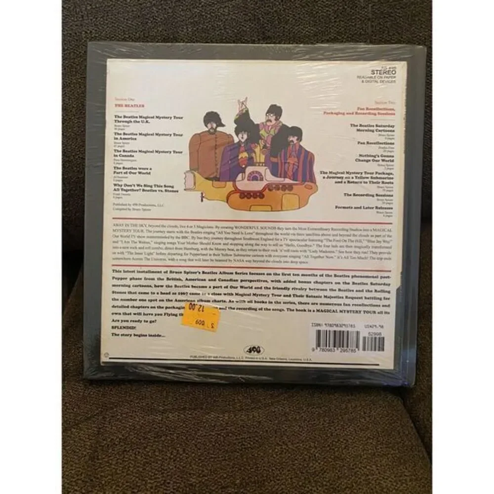 The Beatles Magical‎ Mystery Tour and Yellow Submarine by Bruce Spizer (English)